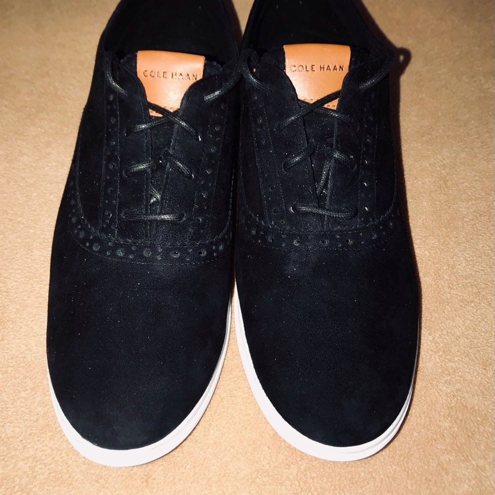 Cole Haan Women’s Grand.0S Oxford Black Suede 9B